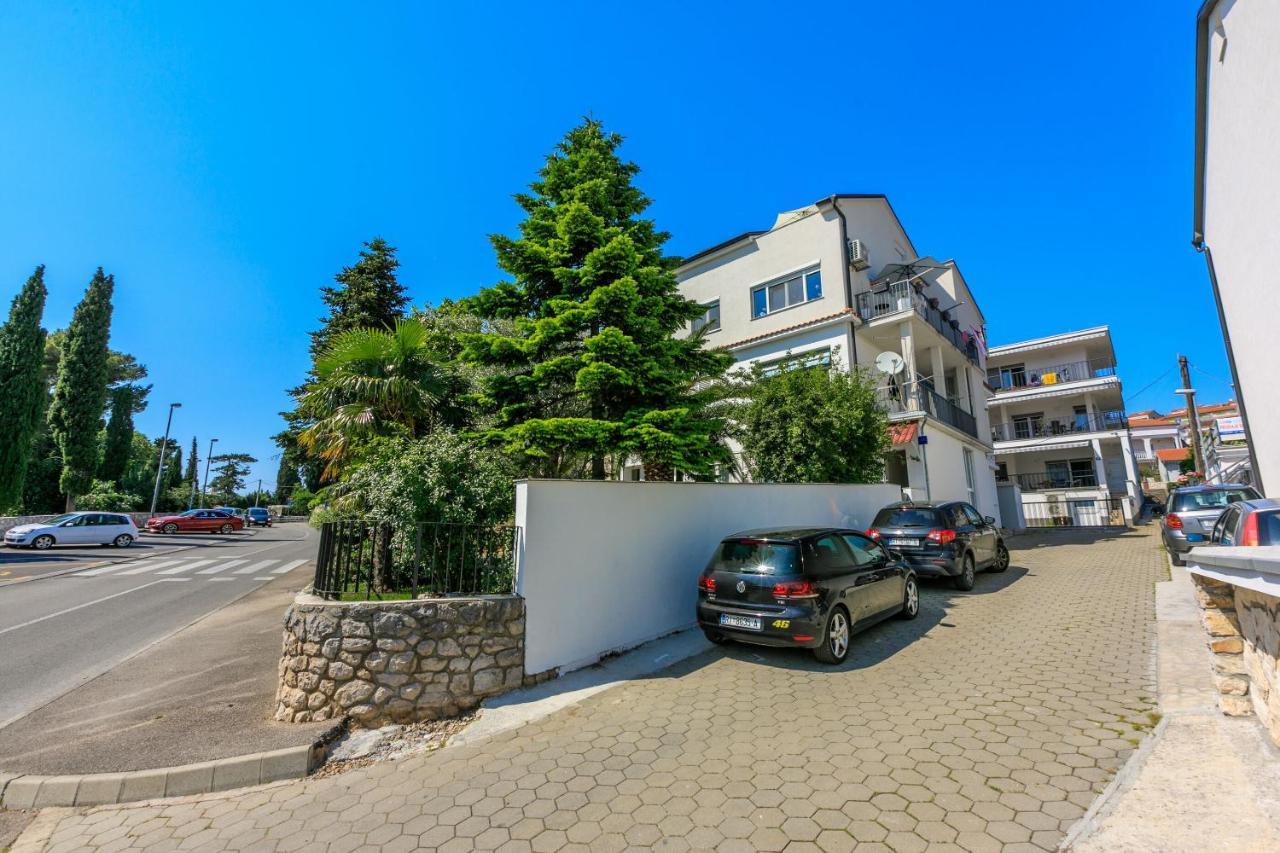 Apartment Andry 2 Crikvenica Buitenkant foto