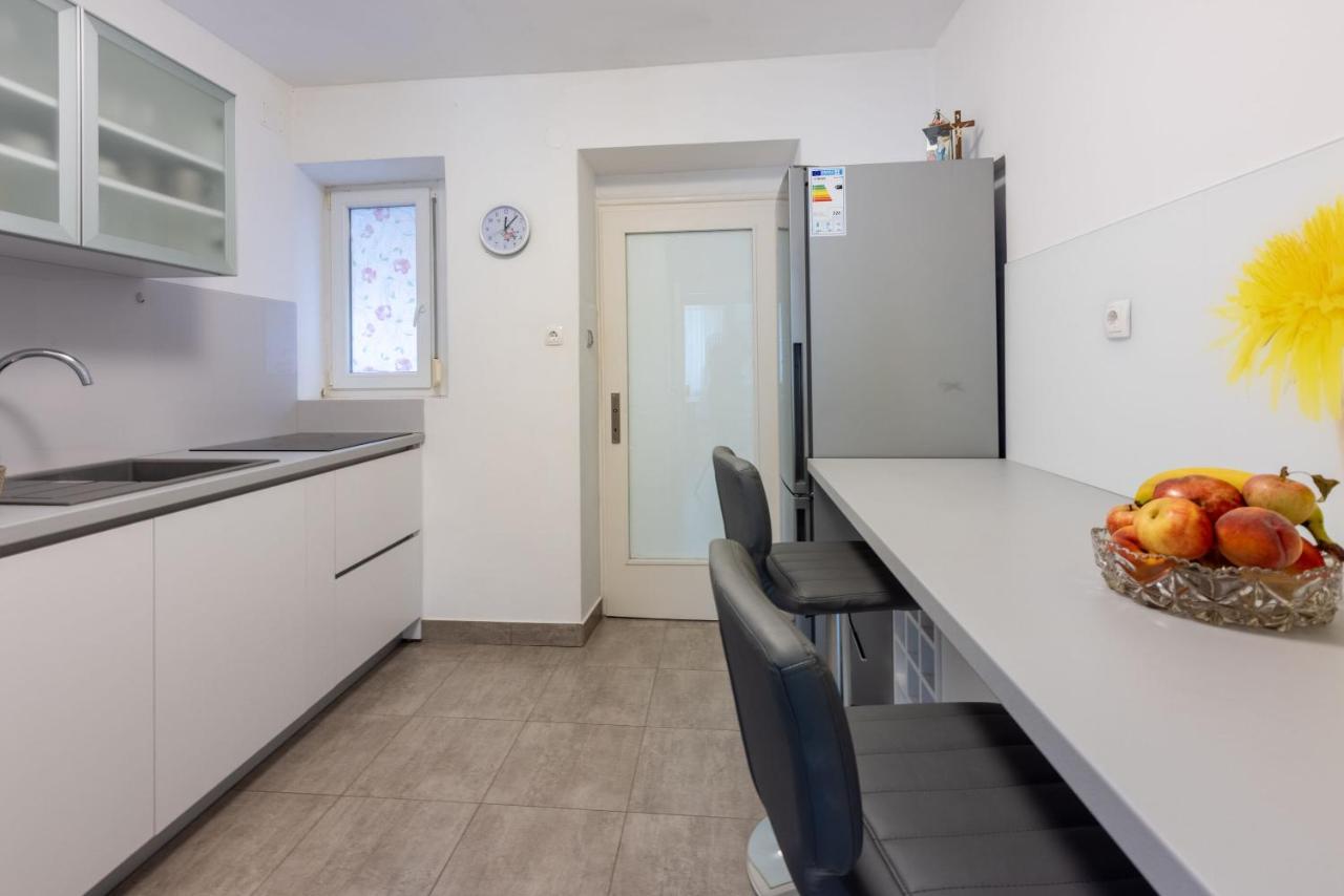 Apartment Andry 2 Crikvenica Buitenkant foto