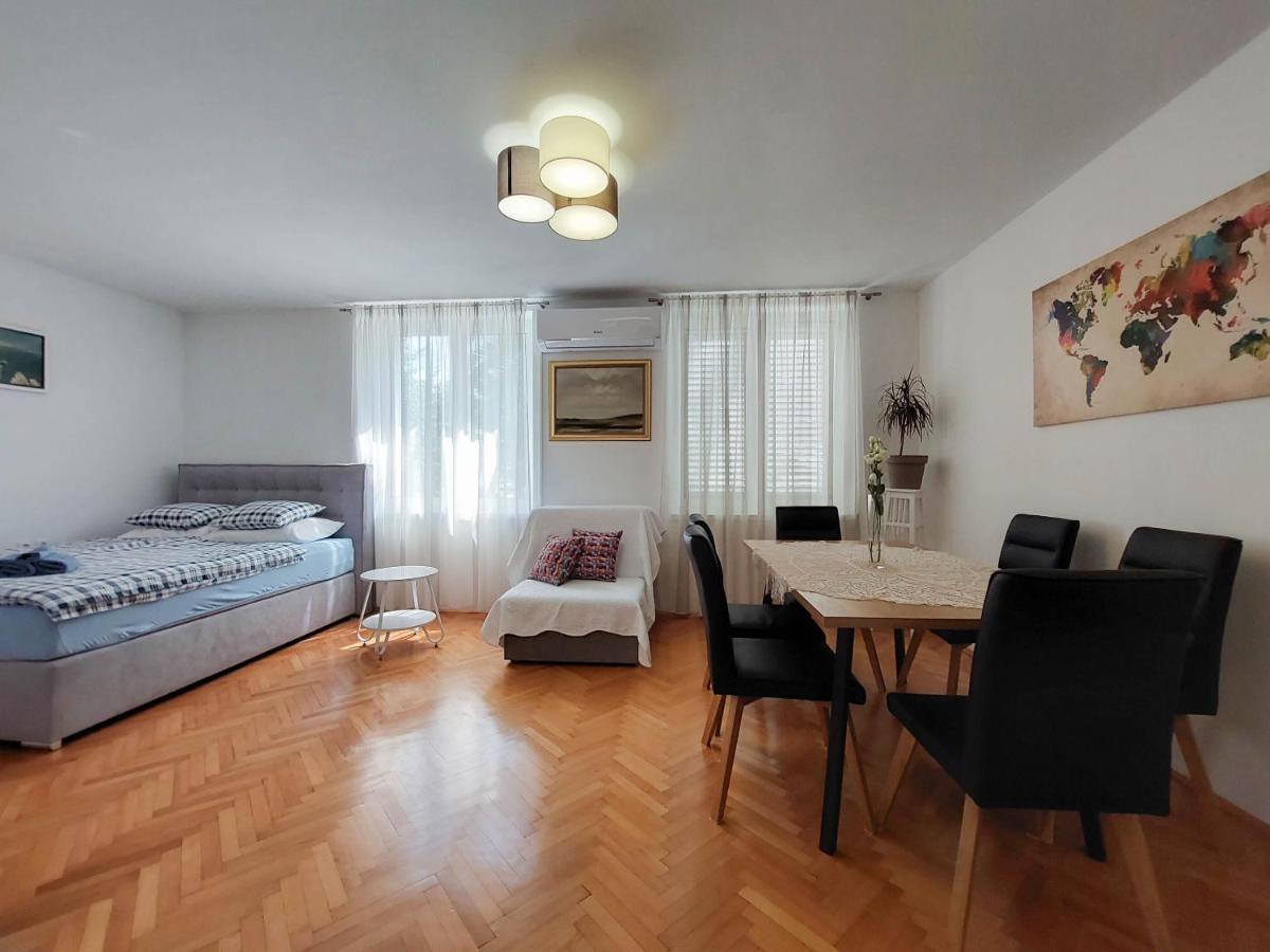 Apartment Andry 2 Crikvenica Buitenkant foto
